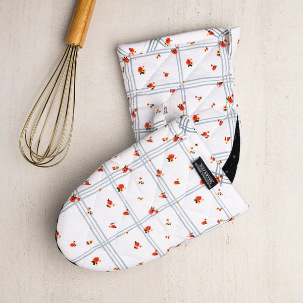 Primitives by Kathy Grill Themed Oven Mitt & Pot Holder Kitchen Gift