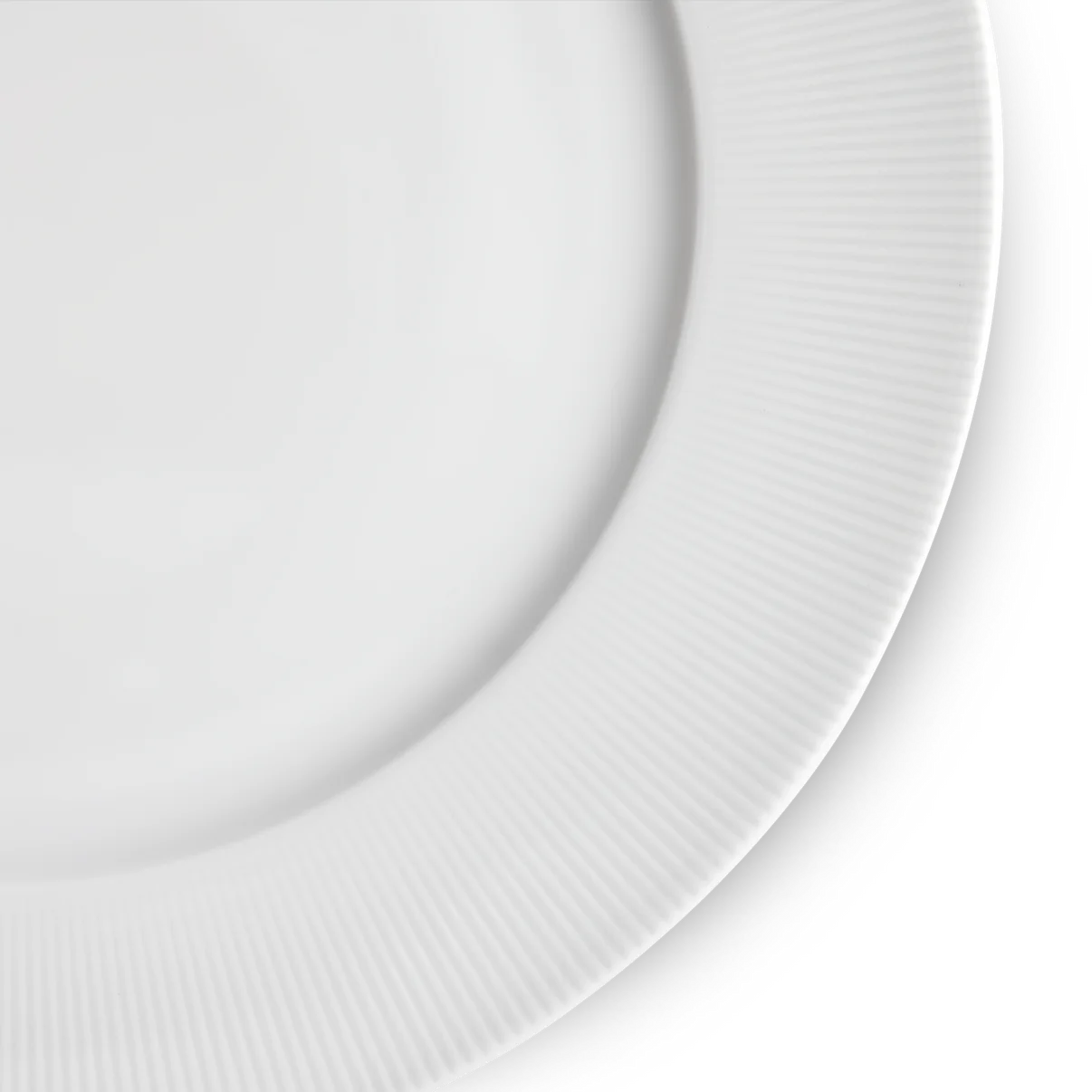 Eventail Rimmed Plate  Pillivuyt