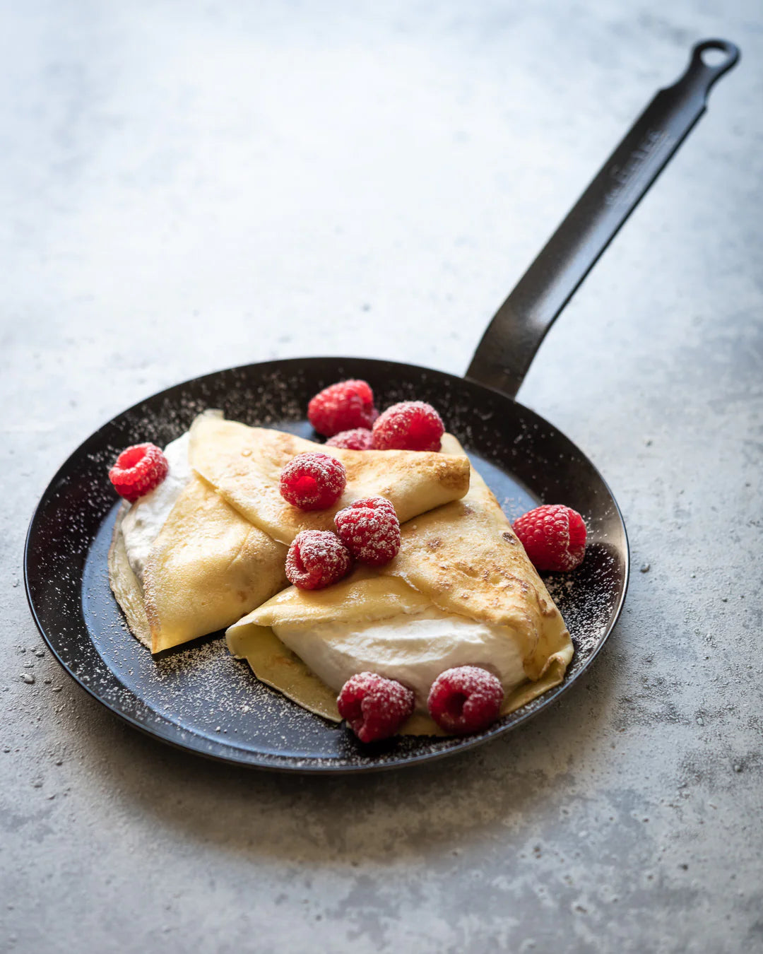 Blue Carbon Steel Crepe & Tortilla Pan  debuyer