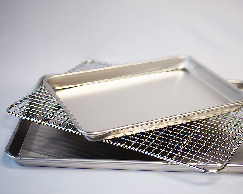 Stainless Steel Baking & Cooling Racks - Last Confection - Silver